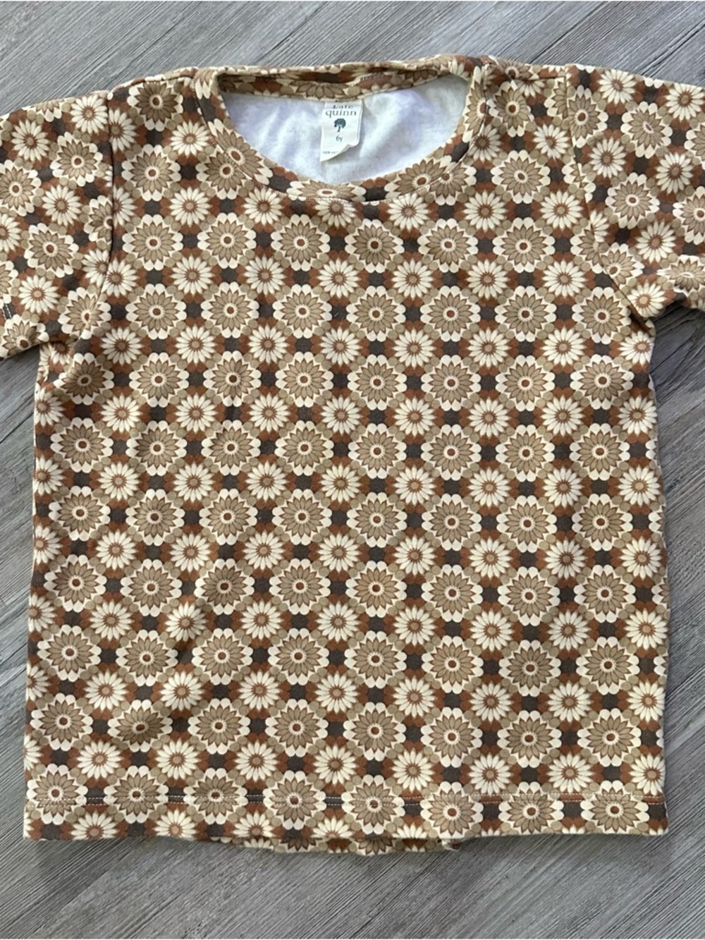 kate quinn Brown and Cream Floral Short Sleeve Tee Top